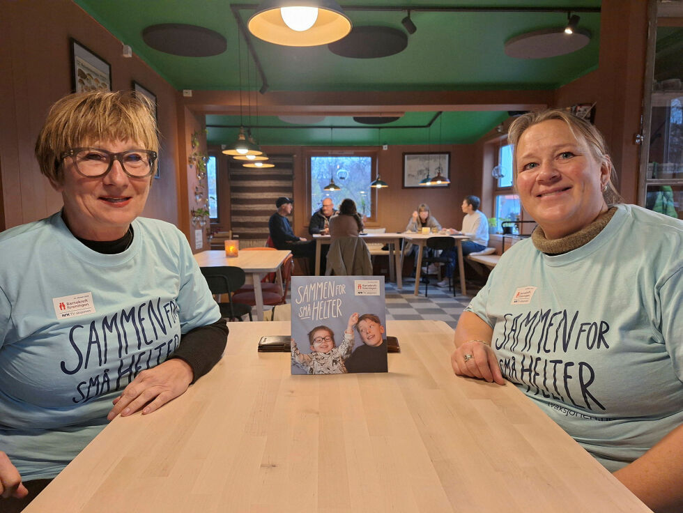 Ingunn Eriksen og Lise Marianne Johansen står i bresjen for årets TV-aksjon i Tana.
 Foto: Torbjørn Monsen