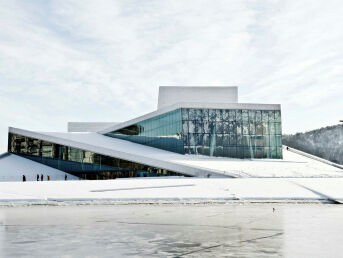 Historisk samisk julemarked på Operaen