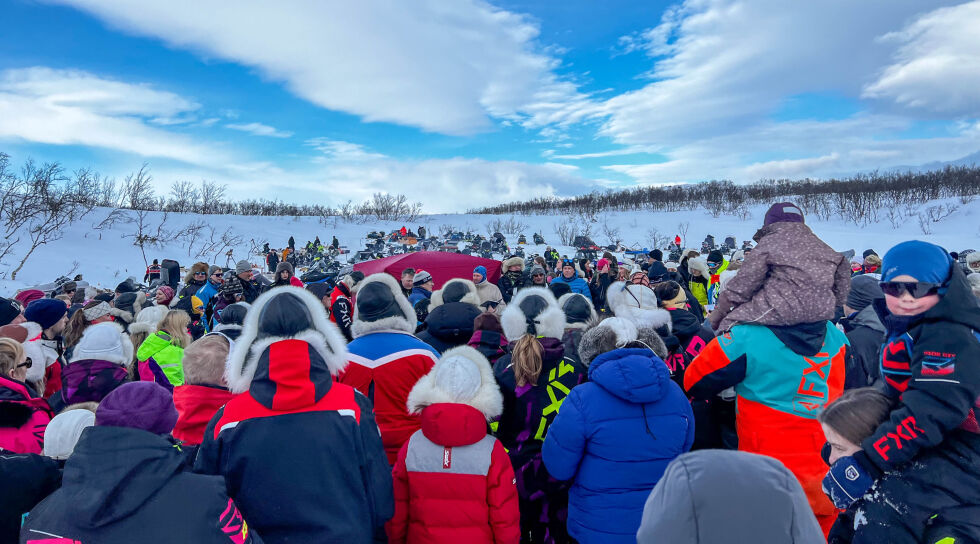 Til tross for Porsanger kommune sin stemoderlige behandling av KOS-bygda, er det fortsatt godt med liv på vestsiden av fjorden.
 Foto: Irene Andersen