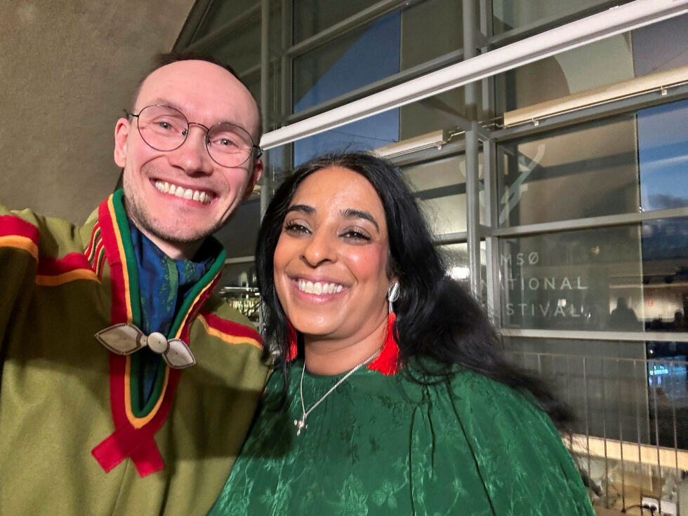 Runar Sammol Myrnes Balto og kulturminister Lubna Jaffery
 Foto: Selfie