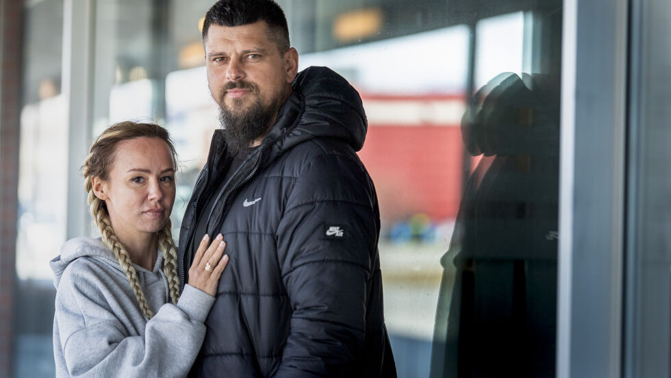 Sandra Andersen Eira og Jabari var en snarvisitt i Norge etter bryllupet tidligere i år. Nå er de begge på sykehus, etter harde kamper i frontlinjen i Donetsk.
 Foto: Cecilie Bergan Stuedal