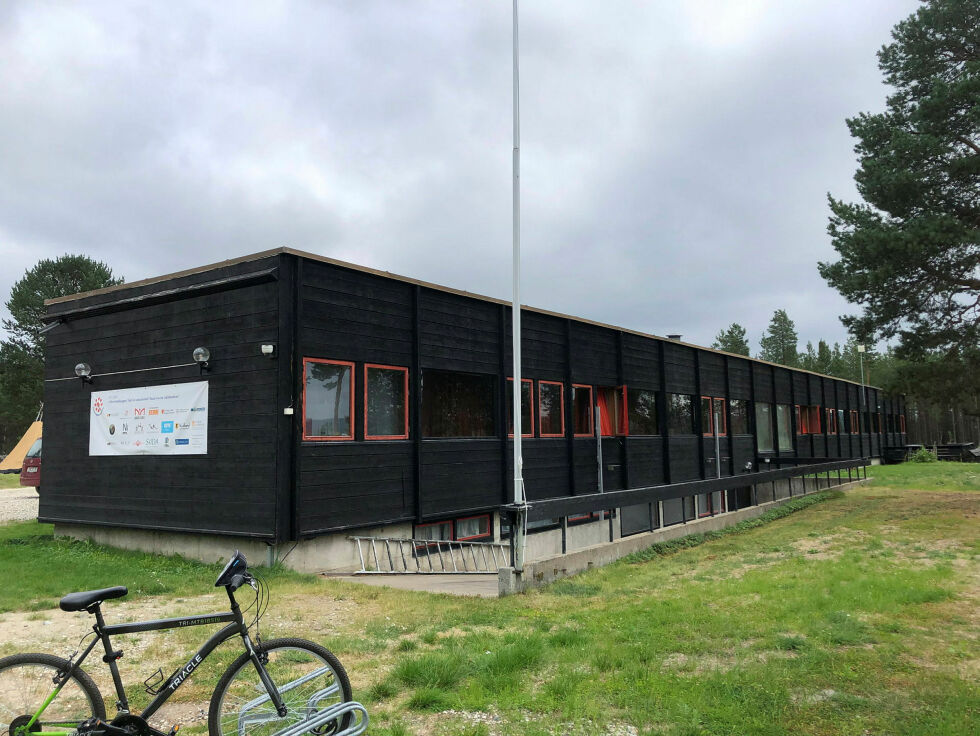 Bygningen, oppført i 1972, er det første formålsbygde samiske museet i hele Sápmi og har betydelig historisk og kulturell verdi, mener fylkeskommunen.
 Foto: Stein Torger Svala