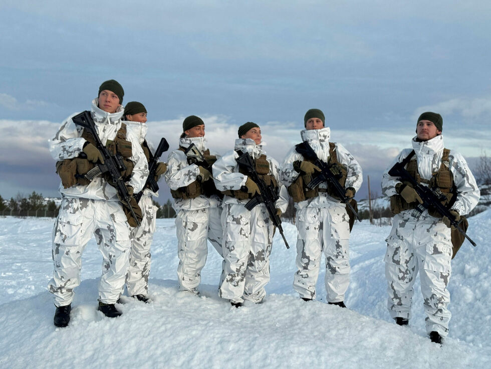 De nye uniformene er et nordisk prosjekt med grunnleggende likt design, men noe ulike kamuflasjemønstre.
 Foto: Birgitte Wisur Olsen