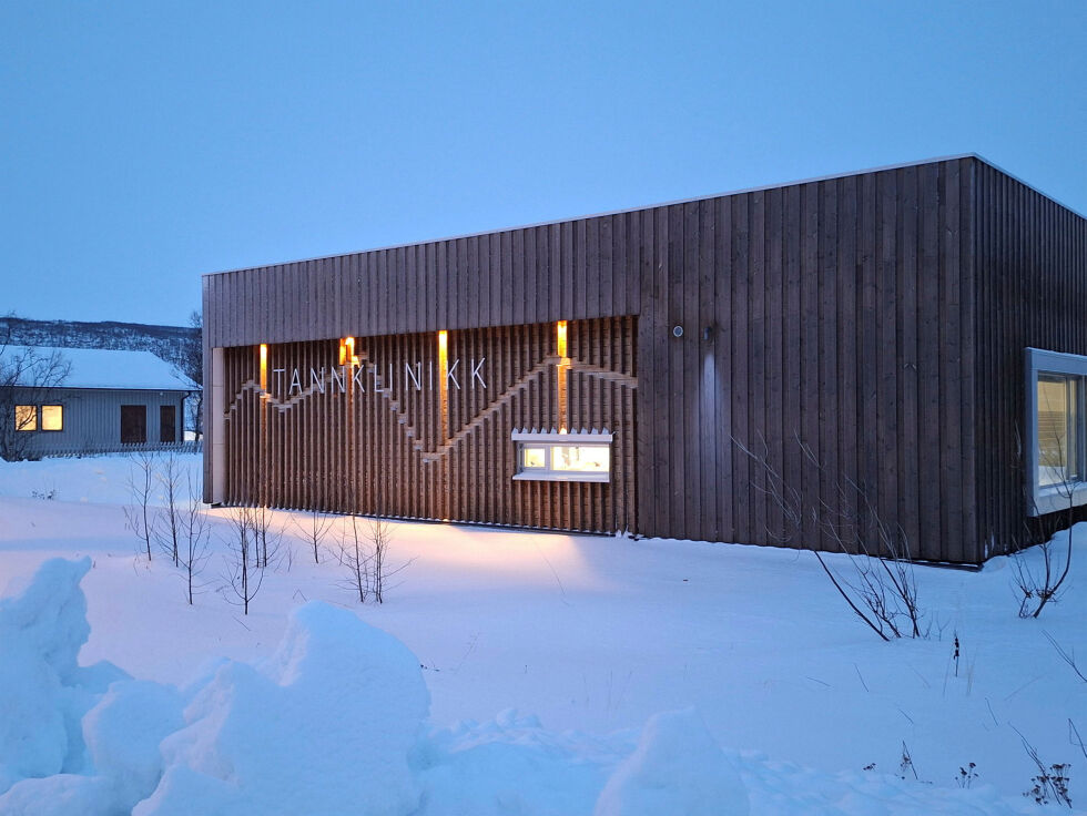 Tannlegeforeningen anbefaler å få behandlingen i Norge. Her fra Tana tannklinikk.
 Foto: Torbjørn Monsen