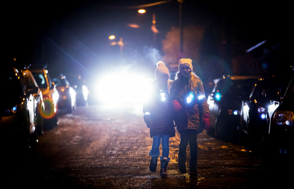 Tiltak knyttet til refleks og refleksbruk er bare ett av områdene man kan søke tilskudd til, når Finnmark fylkeskommune skal dele ut trafikksikkerhetsmidler.
 Foto: Trygg Trafikk