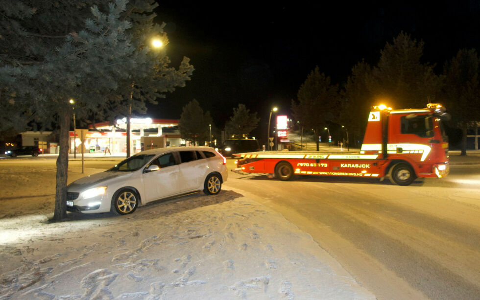 Bergingsbilen var raskt på stedet.
 Foto: Yvette M Stornes