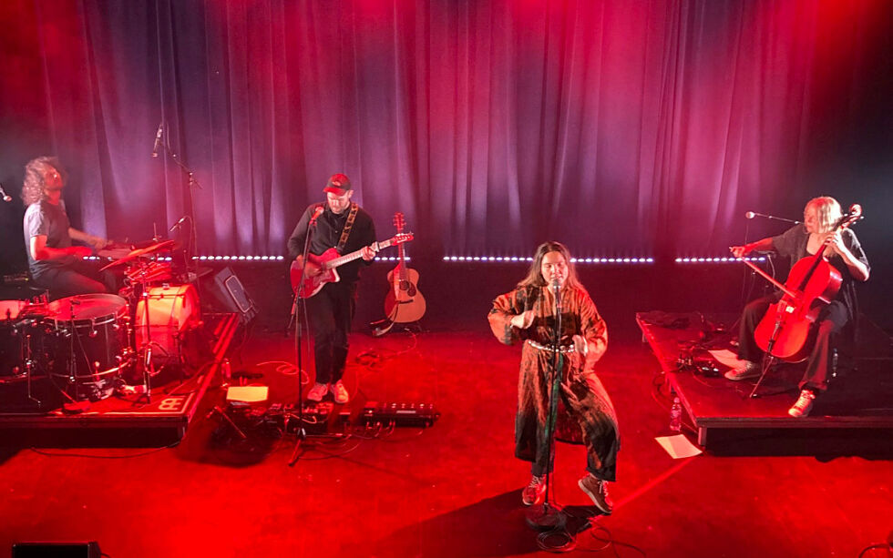 Kajsa Baltos tilstedeværelse er noe flere trekker frem når publikum summer seg etter konserten.
 Foto: Tuva Johansen