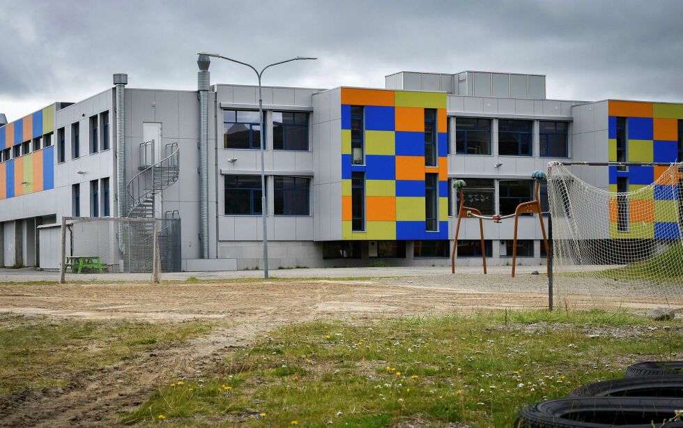 I 2023 gjennomførte Statsforvalteren et tilsyn ved Lakselv barneskole. Det gjenstår ennå fire punkter som ikke er lukket.
 Foto: Sara Olaussen Stensvold