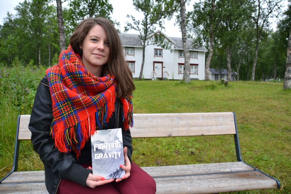 Marte Lill Olsen Somby bodde sine første barneår i Karasjok. I dag er hun 29 år, og nyutdannet kunstner ved Kunstakademiet i Tromsø.
 Foto: Elin Margrethe Wersland