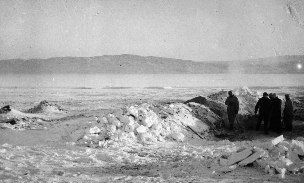 Banak ble en utfordring for okkupantene som var vant til et varmere klima. Arivfoto fra Roger Albrigtsen