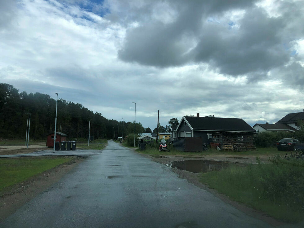 I Juhána Rásttoš geaidnu er det ønskelig med mer støyskjerming mot E6 som går tett på husene her.
 Foto: Stein Torger Svala